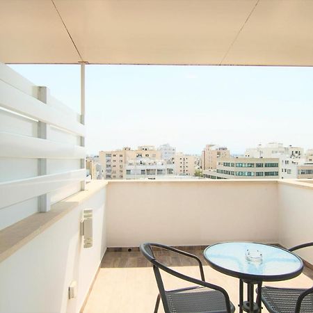 Phaedrus Living: Luxury Suite Nicosia 508 Ngoại thất bức ảnh